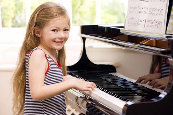 Khóa đào tạo âm nhạc đặc biệt cho lứa tuổi mầm non và thiếu nhi