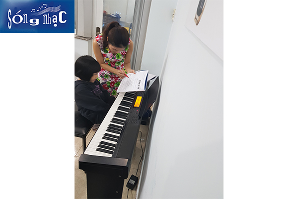 Lợi ích khi cho trẻ tiếp xúc với Âm nhạc từ nhỏ