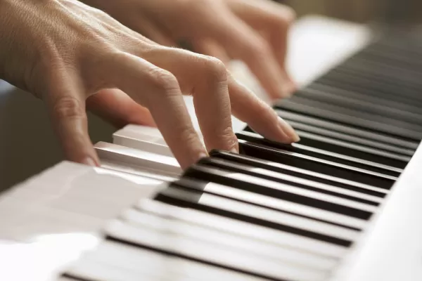 Khóa học PIANO COVER